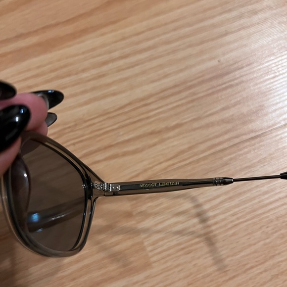 MOSCOT sunglasses. Worn only once - Picture 2 of 2